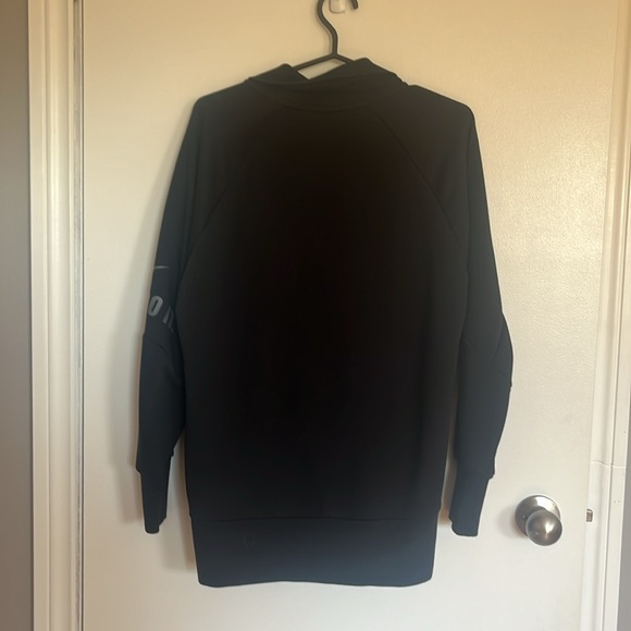 Nike Dry Fit quarter zip sweater - Picture 3 of 3